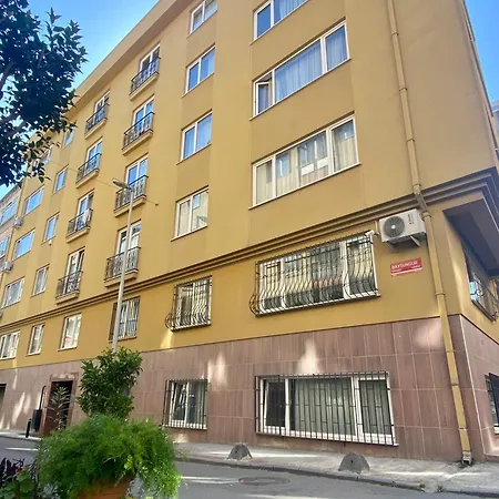 Spacious Flat Near Nisantasi - No7