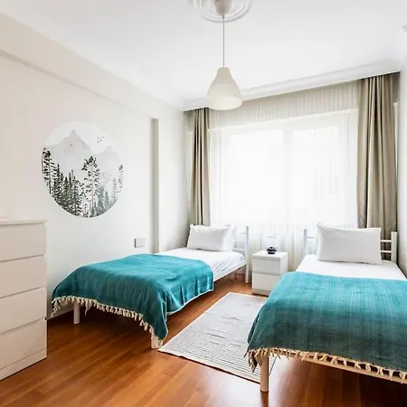 Apartment Spacious Flat Near Nisantasi - No7 Istanbul